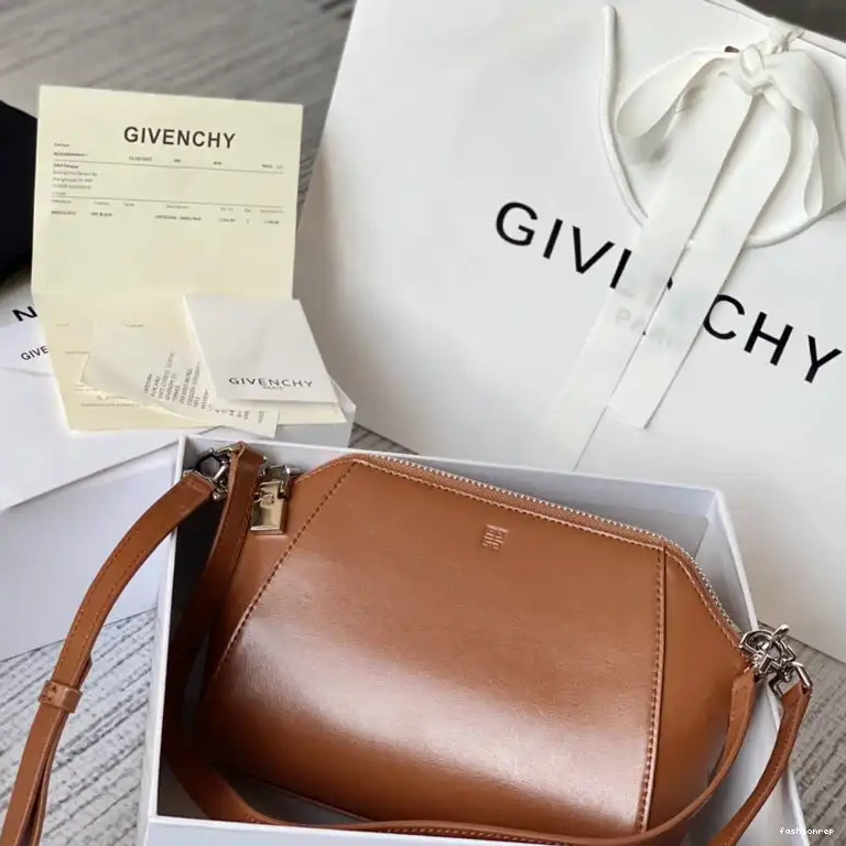Fashionrepsfam ru Bag 2209SW0024 Givenchy 0810